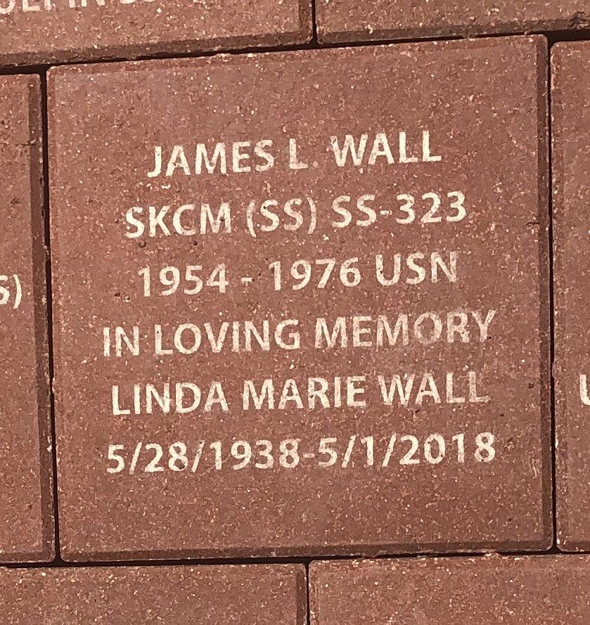 Joseph Hawkins also served on the USS Sculpin (SSN‑590) from 1961 to 1962.